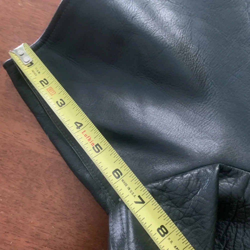 Vintage leather shorts - Picture 5 of 6